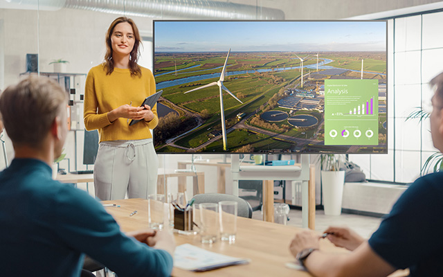 teaserImage_MSeries-ExtraLargeFormatDisplay